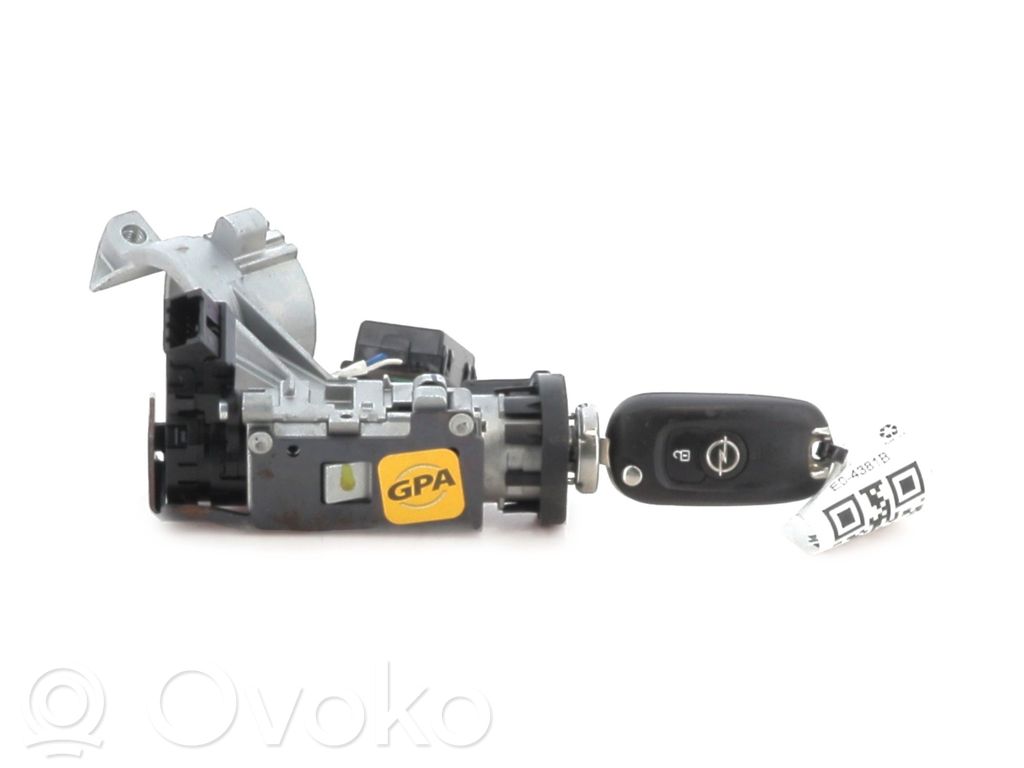 Opel Karl Ohjauspyörän lukitus 