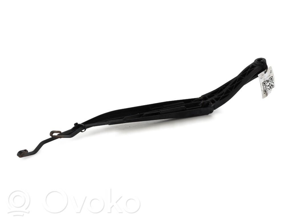 Ramię wycieraczki szyby przedniej / czołowej   288812832R,V01229R