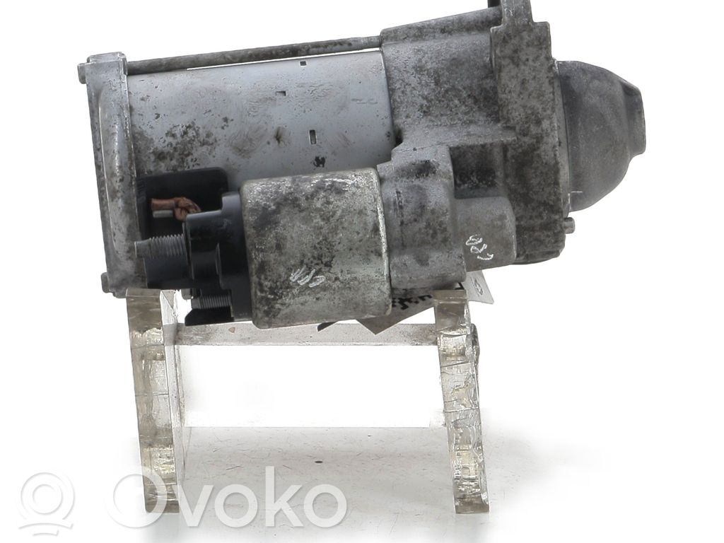 Rozrusznik   233004868R,L10695X