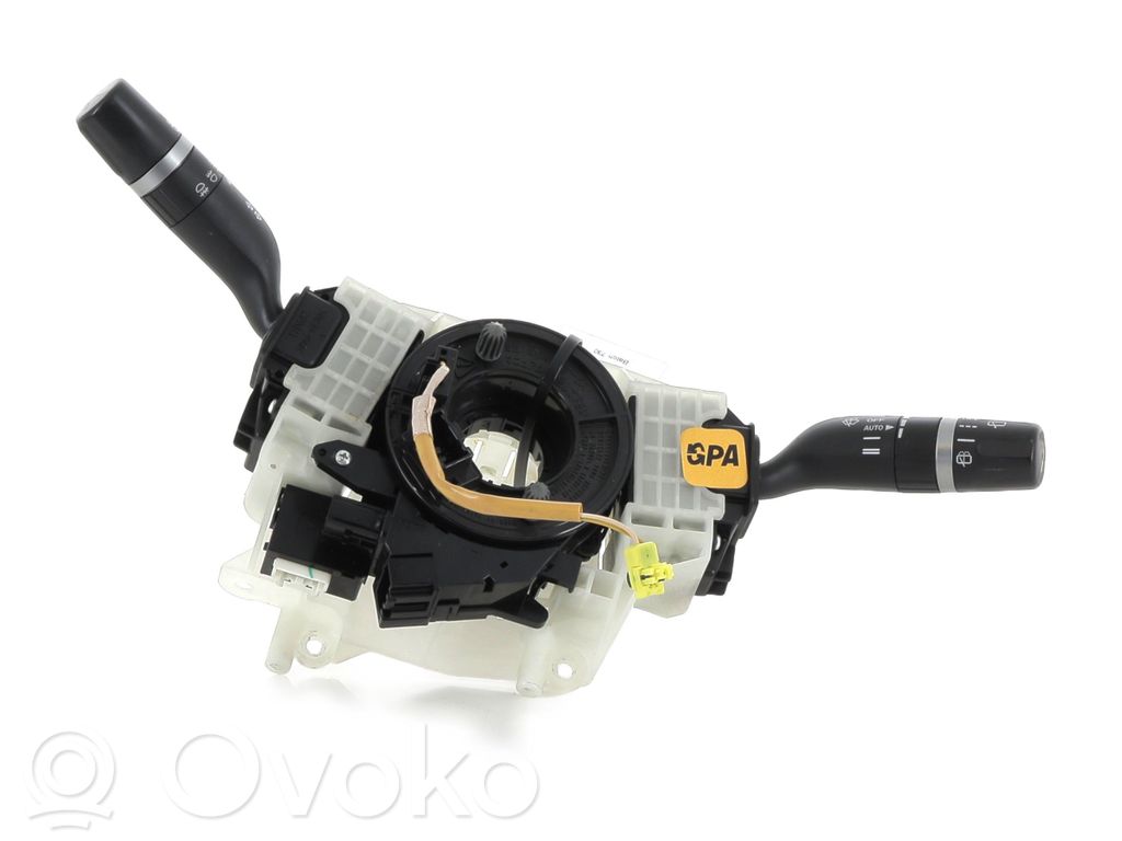 Mazda 5 Wiper turn signal indicator stalk/switch 