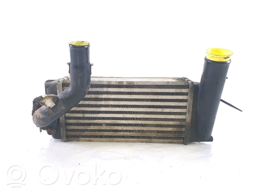Toyota Auris 150 Chłodnica powietrza doładowującego / Intercooler 