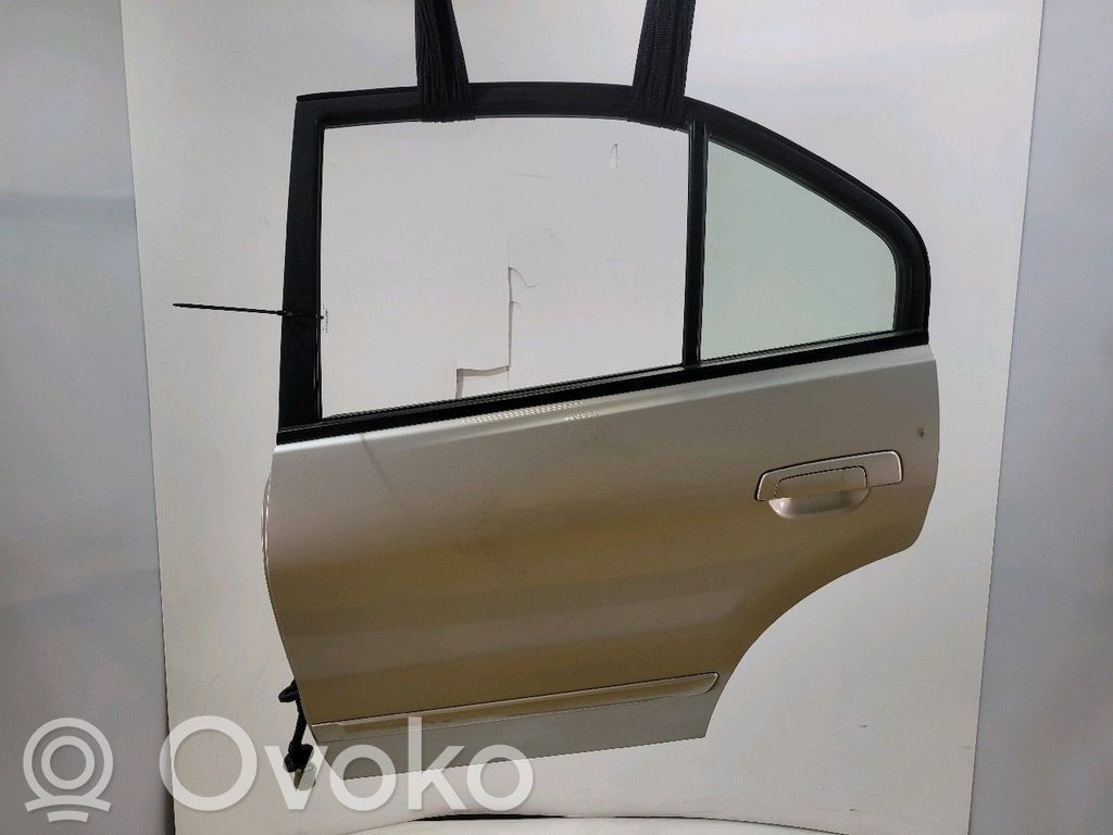 Mitsubishi Galant Puerta trasera 