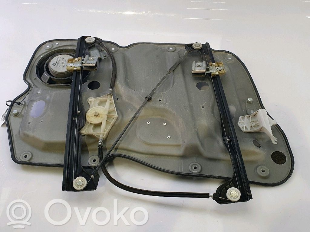 Volkswagen Caddy Macara ușă față cu motor 