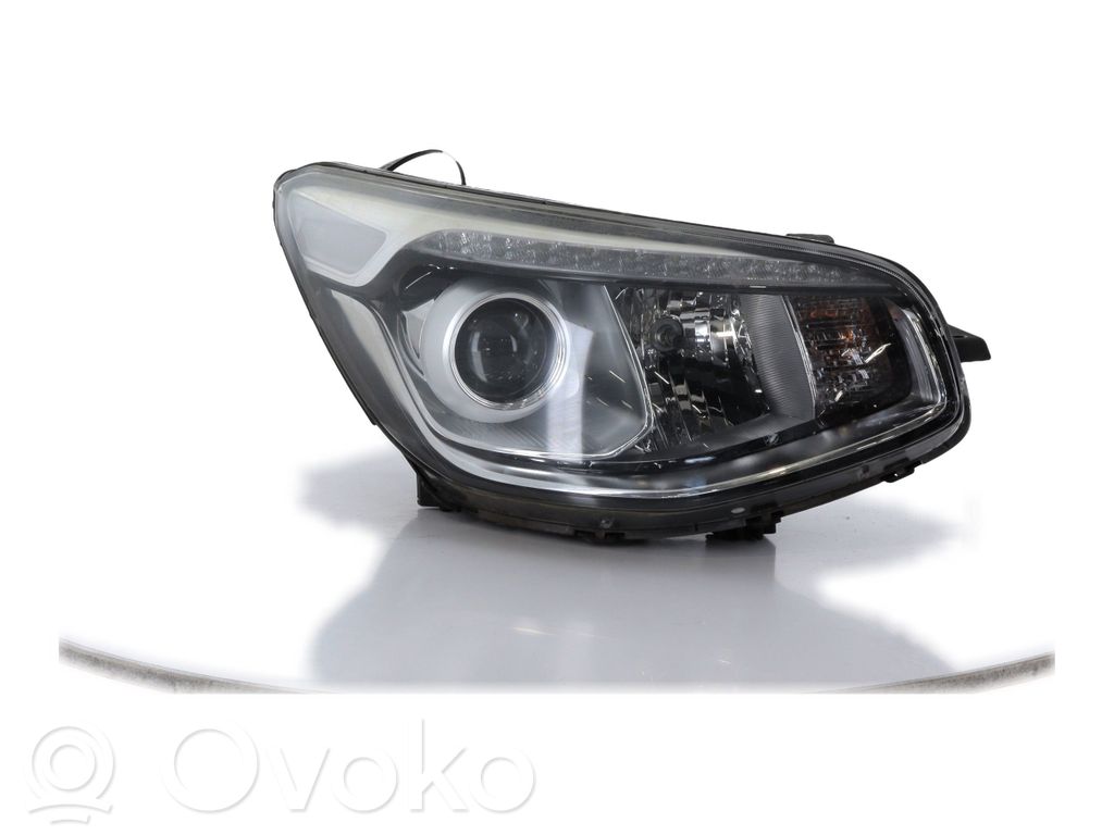 Lampa przednia   92102B2040,Z10694U