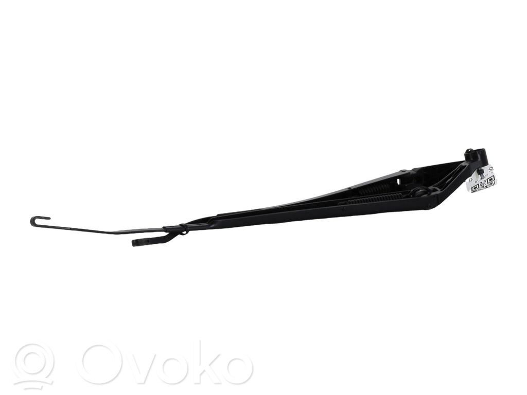 Ramię wycieraczki szyby przedniej / czołowej   8522152300,B15322F