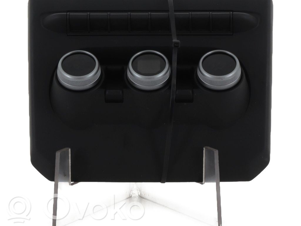 Dacia Duster II Ilmastoinnin ohjainlaite 