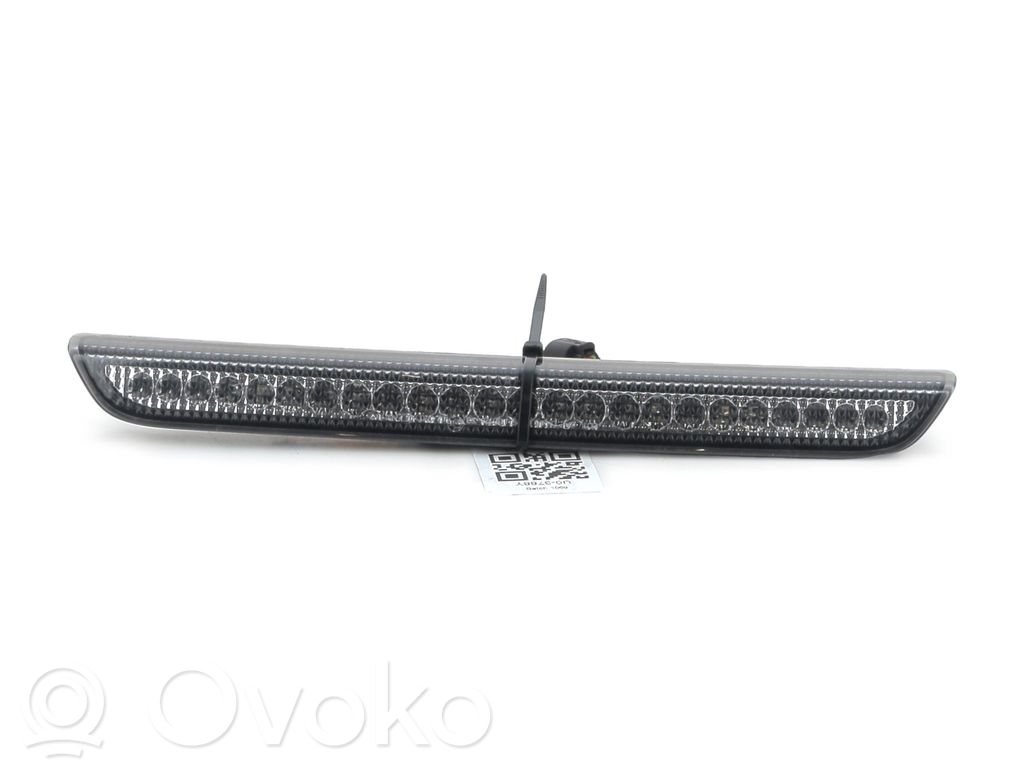 Trzecie światło stop   LR045241,U03788Y