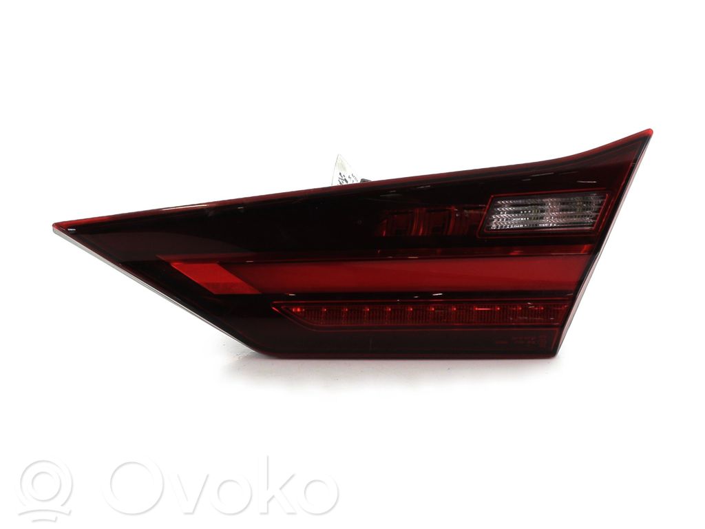 BMW 1 F40 Lampy tylnej klapy bagażnika 