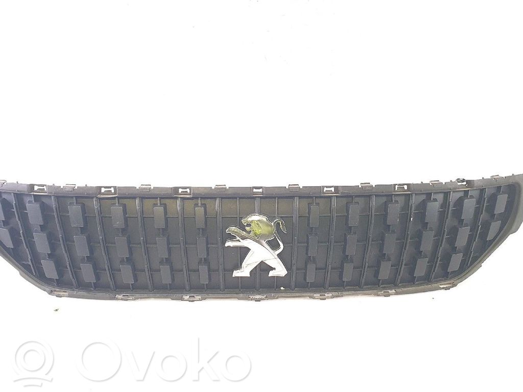 Peugeot Expert Grille calandre supérieure de pare-chocs avant 