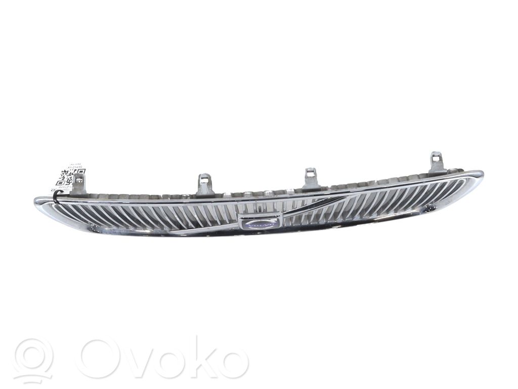 Volvo V70 Oberes Gitter vorne