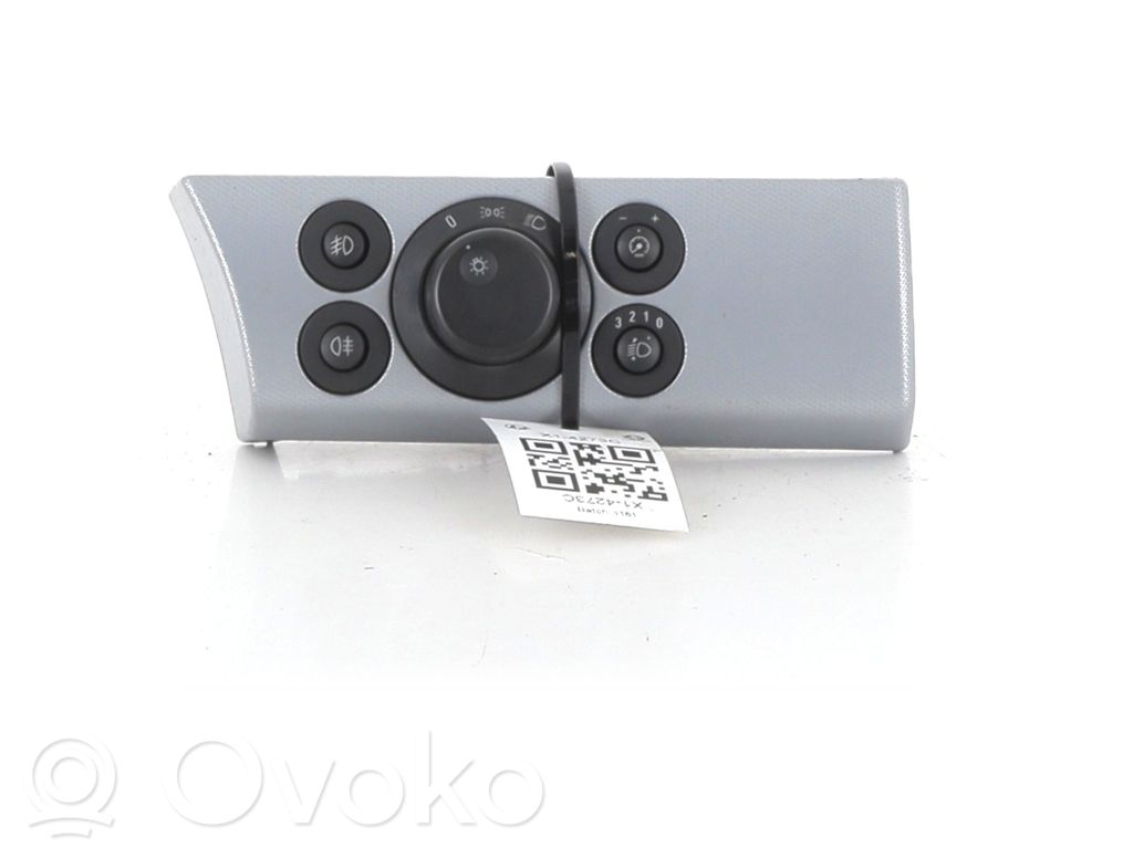 Opel Astra H Light switch 