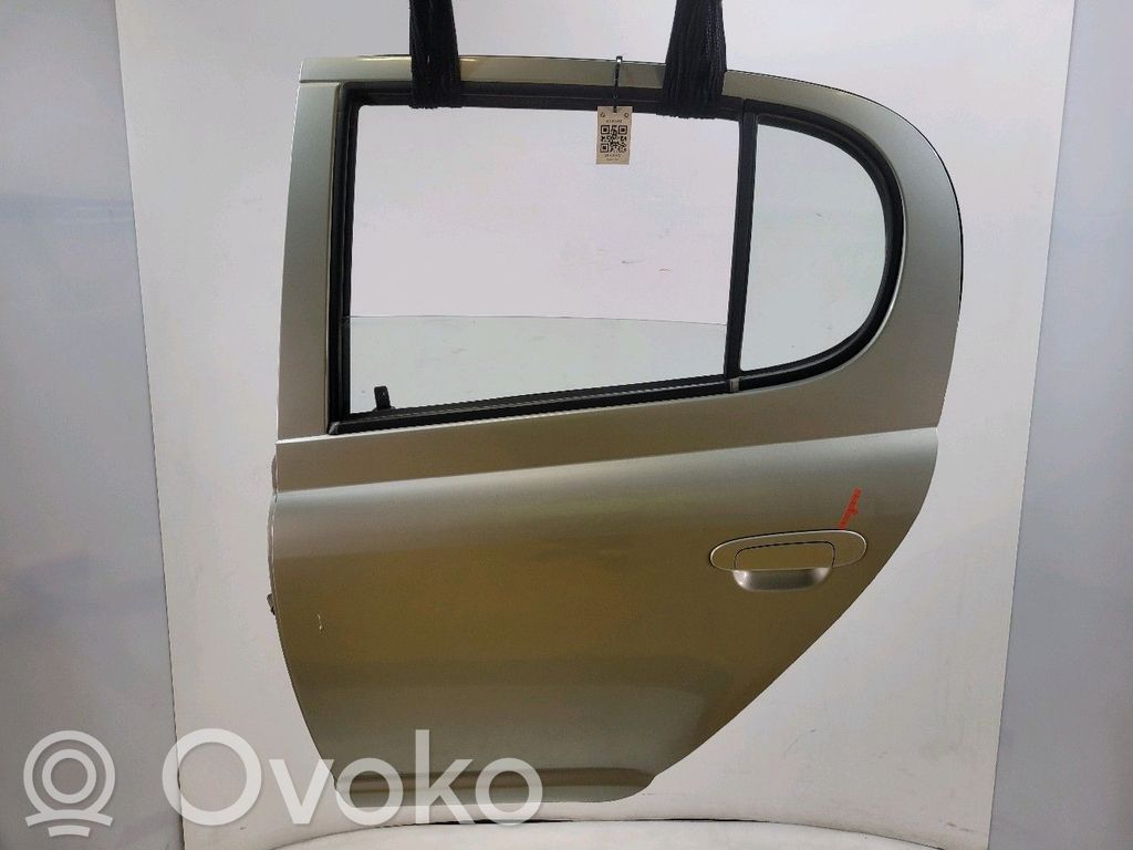 Toyota Yaris Galinės durys 