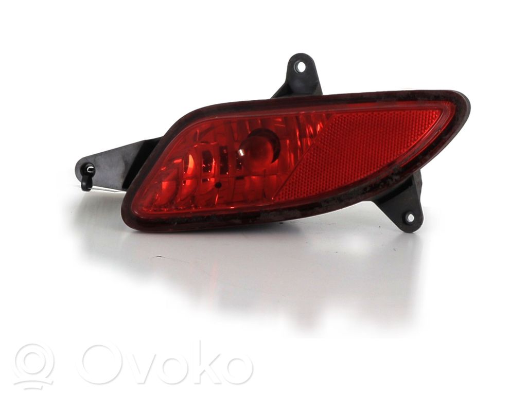 KIA Ceed Takapuskurin valo 