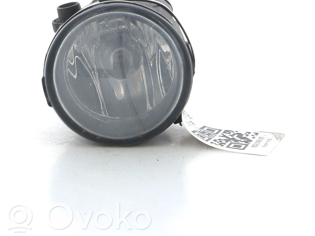 Etusumuvalo   261508992B,J16175R