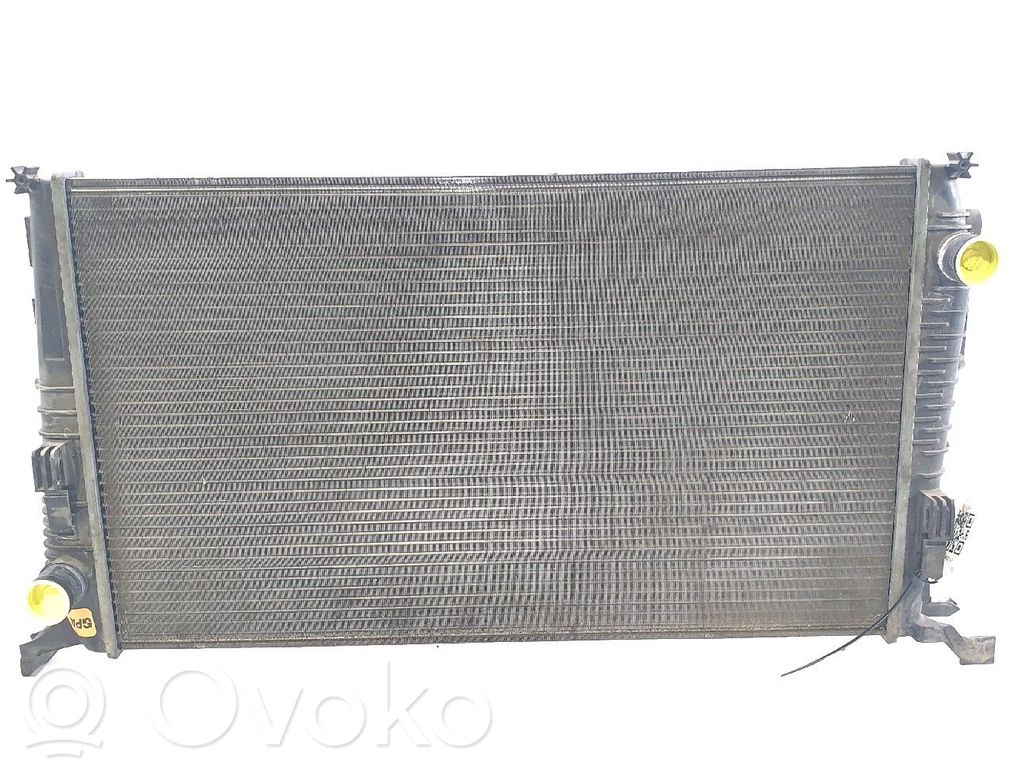 Dacia Duster Radiateur de refroidissement 