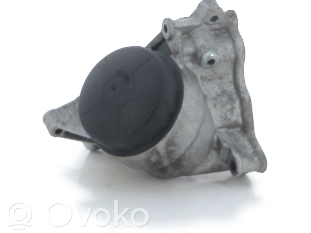 BMW X5 F15 Oil filter mounting bracket 