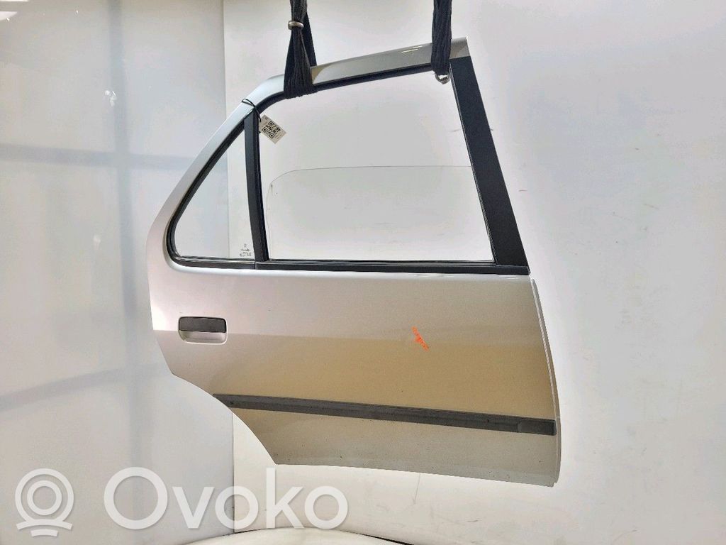 Peugeot 306 Portiera posteriore 