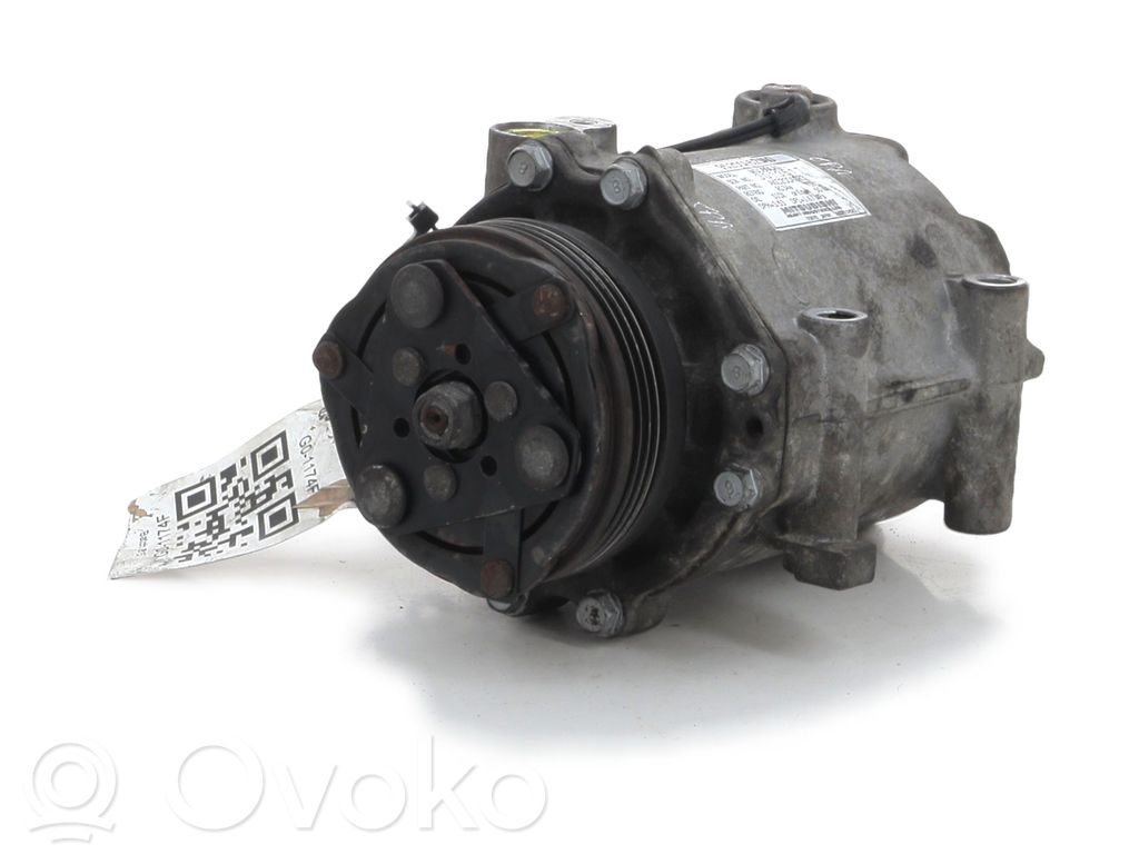 Suzuki Swift I Kompresor / Sprężarka klimatyzacji A/C 