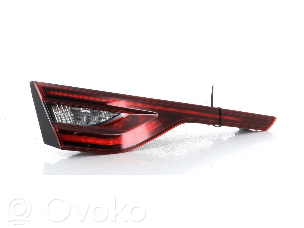 Renault Talisman Tailgate rear/tail lights 