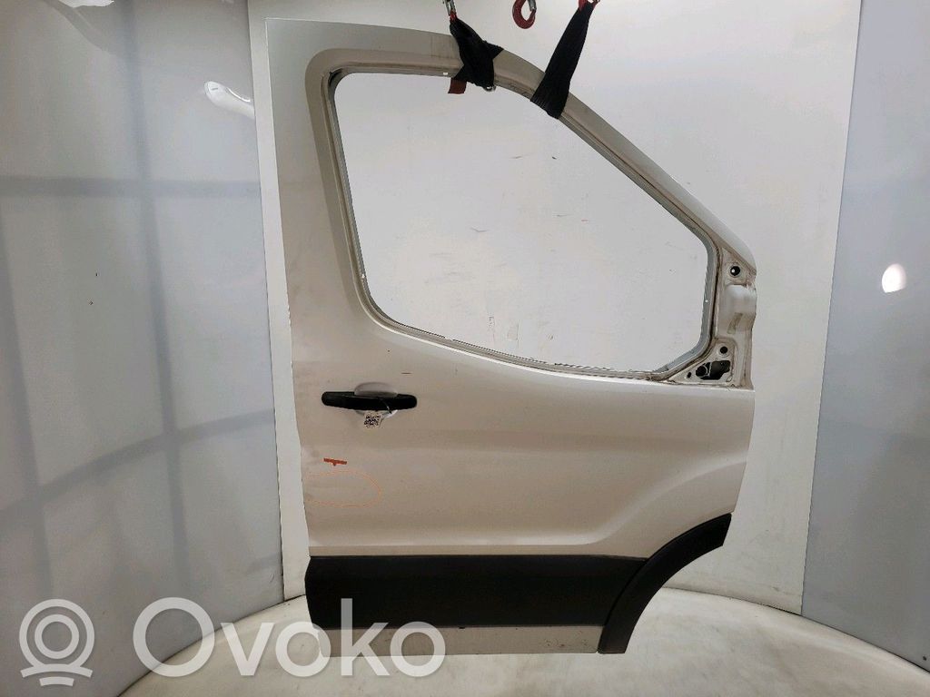 Ford Transit Courier Дверь 