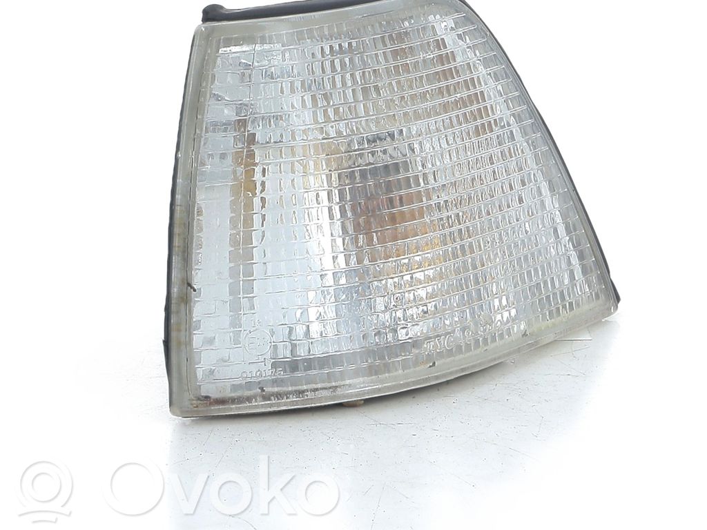 Etusuuntavilkku   82199403095,Q10669R