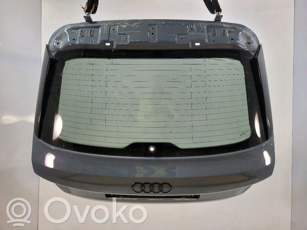 Audi A3 8Y Puerta del maletero/compartimento de carga 