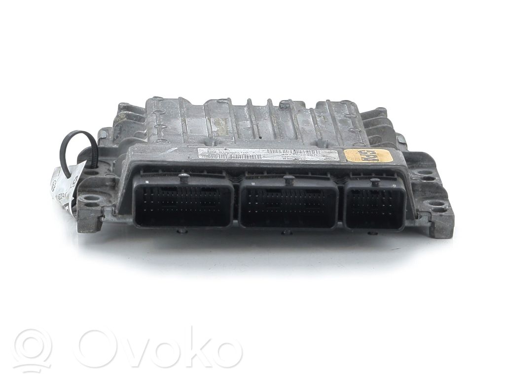Sterownik / Moduł ECU   237100345R,Y16204K