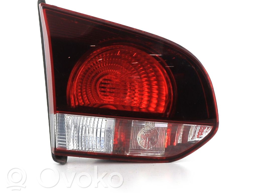 Volkswagen Golf VI Lampă spate în capacul portbagajului 