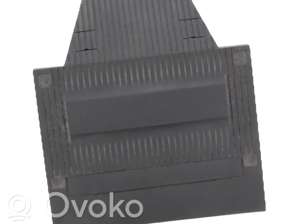 Peugeot 208 II Capac protecție motor 