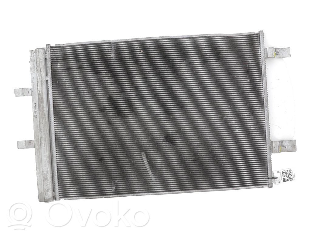 Skraplacz / Chłodnica klimatyzacji   921006UM0A,V08356P
