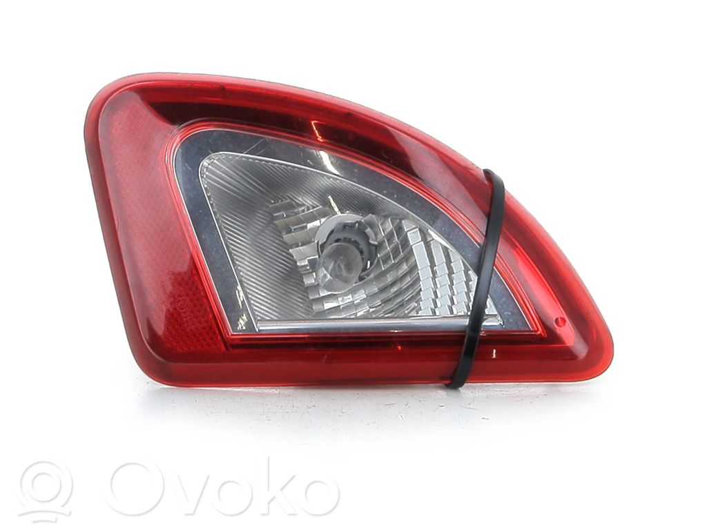 Renault Twingo II Lampă spate în capacul portbagajului 