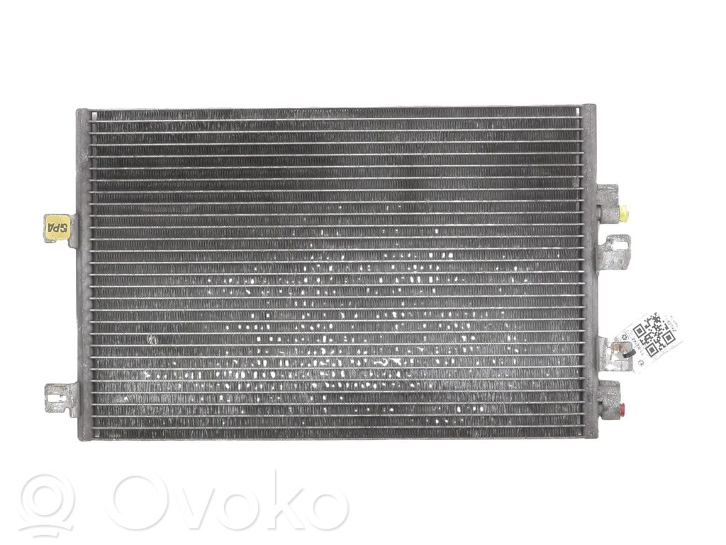 Skraplacz / Chłodnica klimatyzacji   8200137650,T18214Z