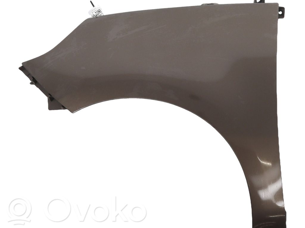 Błotnik przedni   631018882R,R18199Y