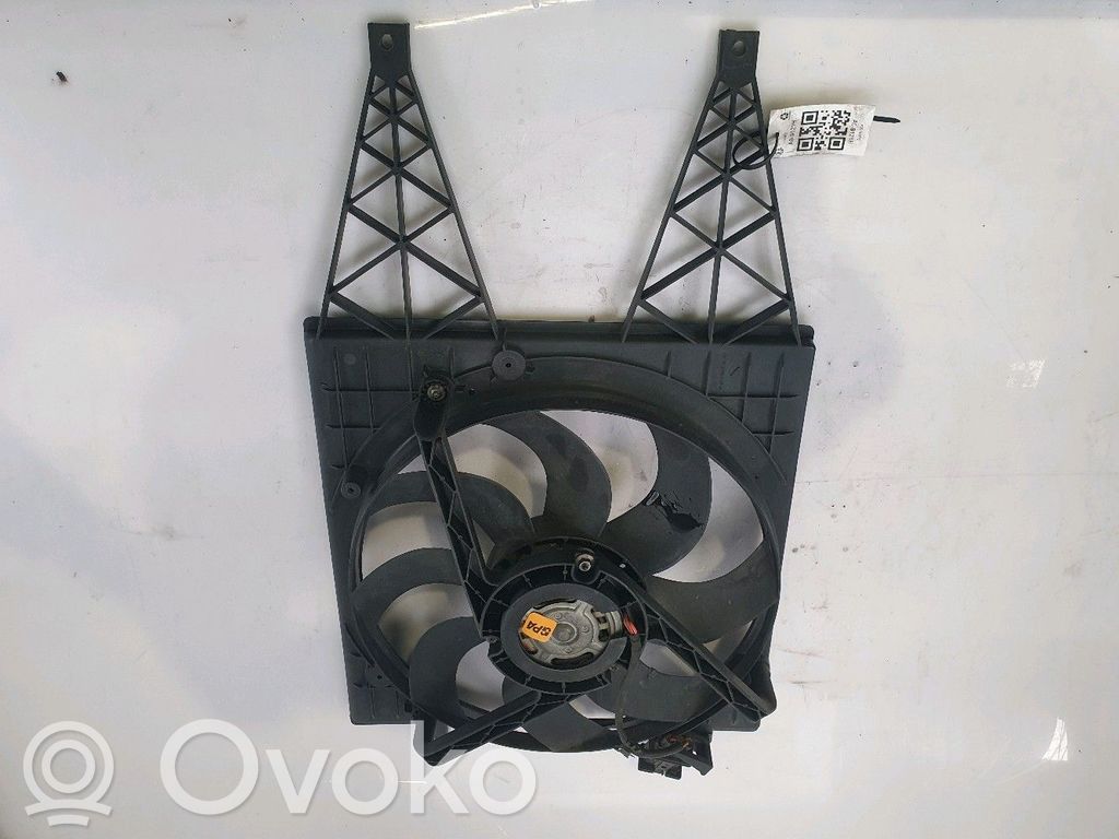 Volkswagen Polo IV 9N3 Ventilatore di raffreddamento elettrico del radiatore 