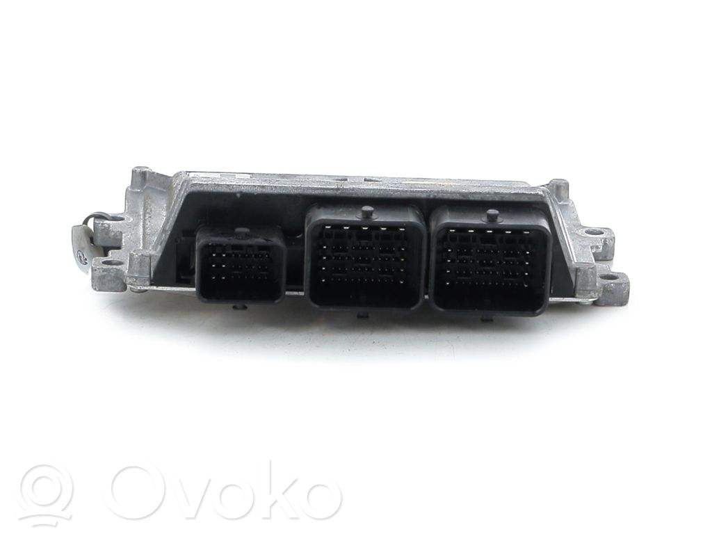 Citroen C4 Cactus Calculateur moteur ECU 
