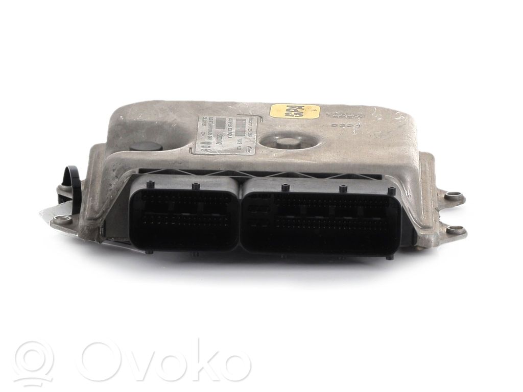 Engine control unit/module   52000042,F06522T