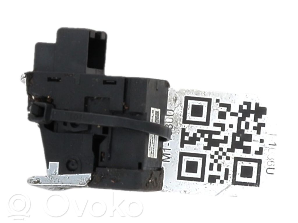 Przycisk / Włącznik hamulca ręcznego   8U0927225F6PS,M11636U