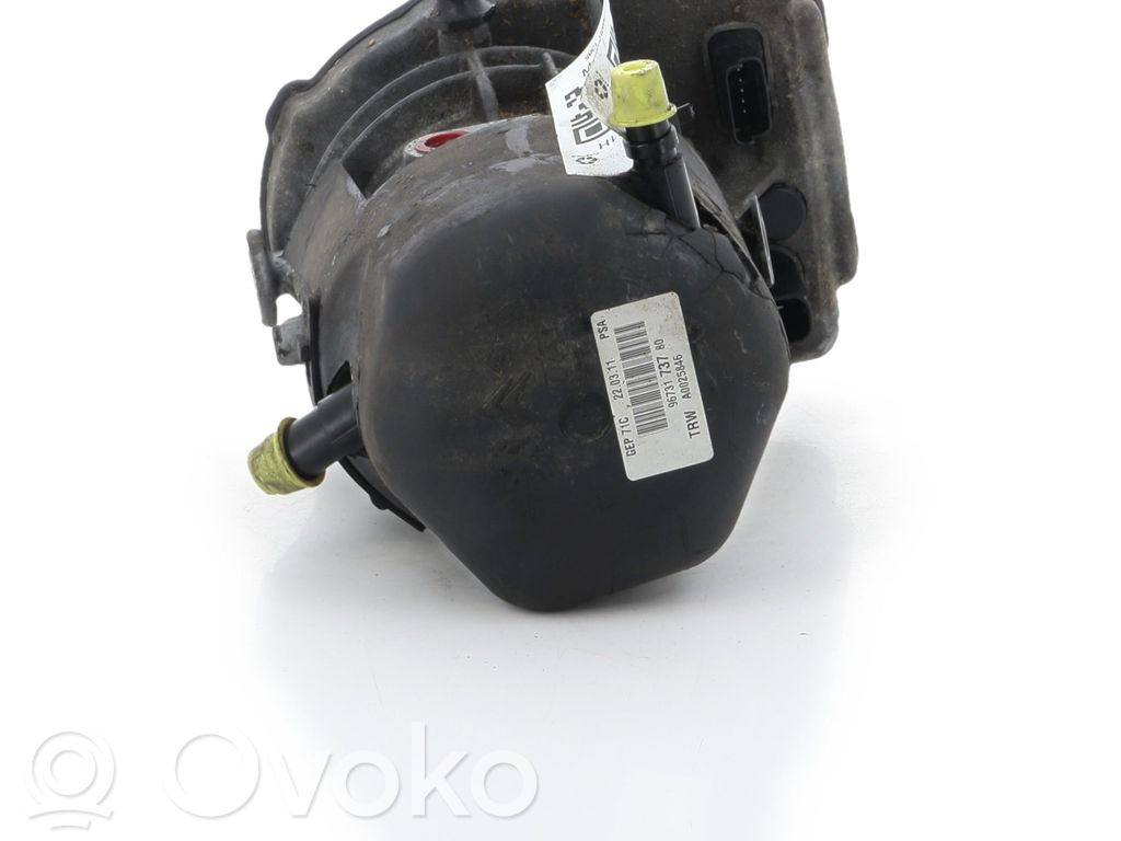 Citroen C5 Power steering pump 
