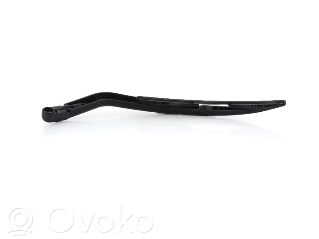 Suzuki Celerio Brazo del limpiaparabrisas trasero 
