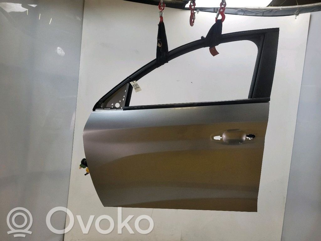 Peugeot 208 II Portiera anteriore 