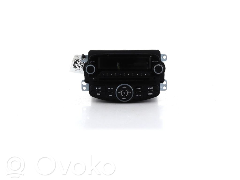 Opel Corsa E Radio/CD/DVD/GPS head unit 