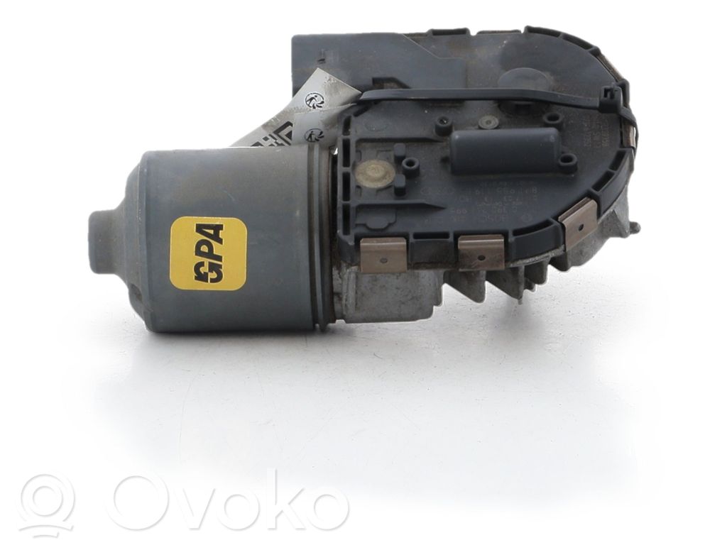 Pyyhkimen moottori   8P1955119F,R28408E