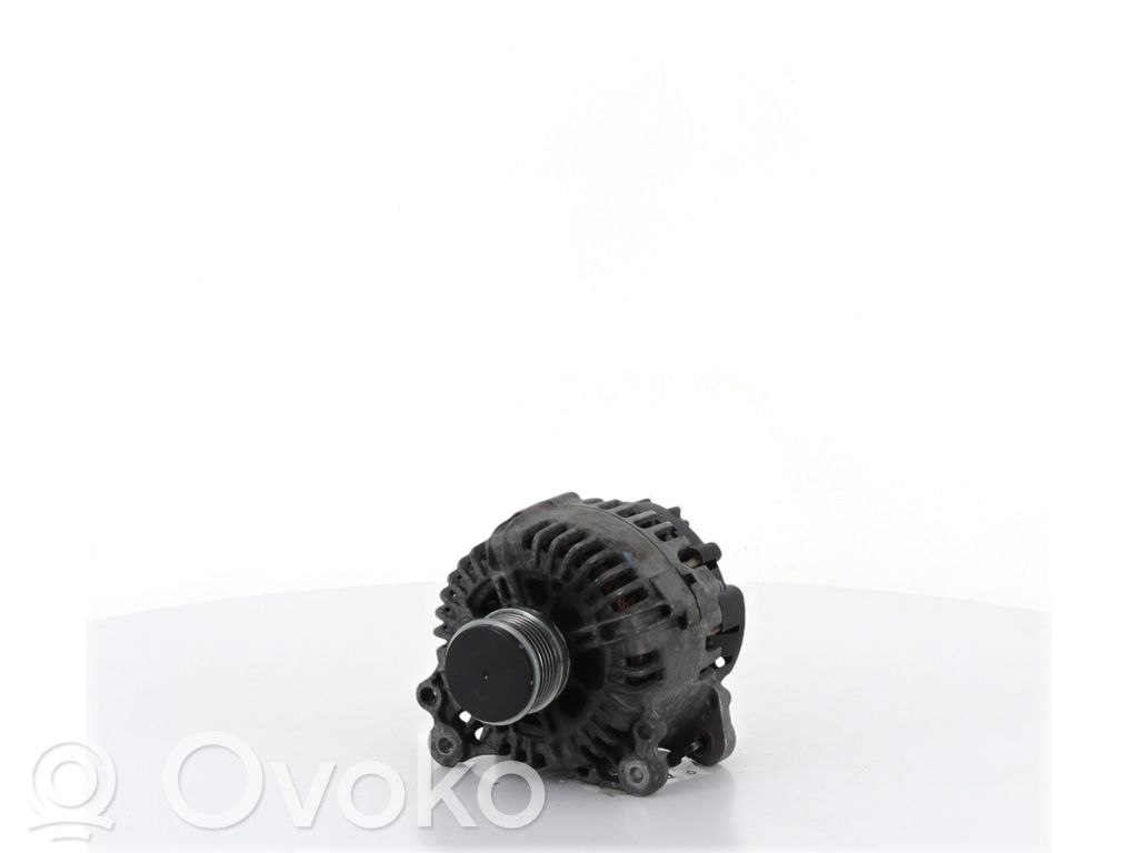 Audi A4 S4 B7 8E 8H Generator/alternator 