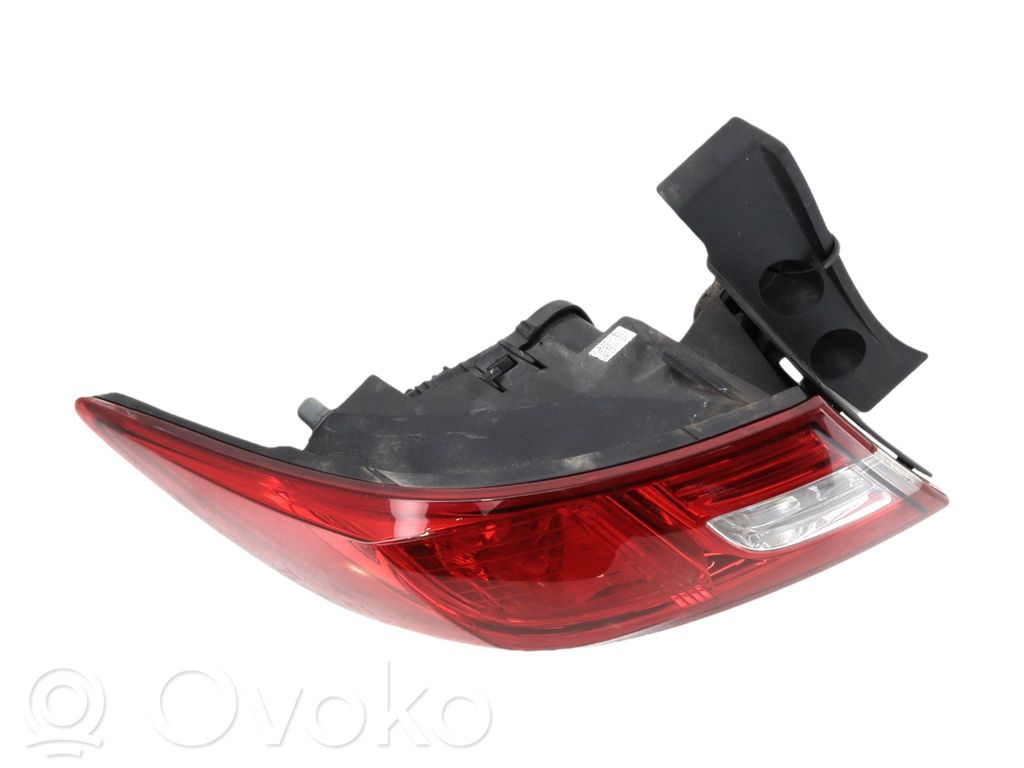 Renault Clio IV Galinis žibintas kėbule 