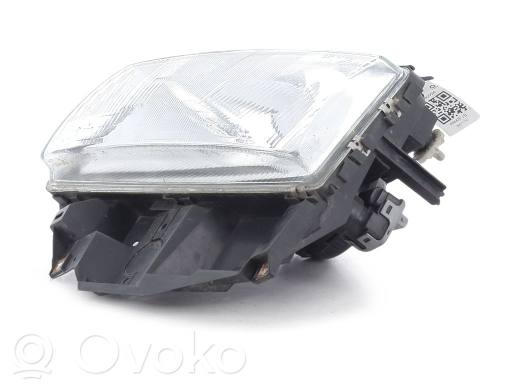 Volkswagen Transporter - Caravelle T4 Headlight/headlamp 