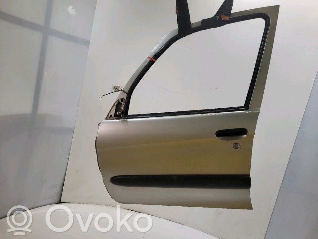 Citroen Xsara Picasso Tür vorne 