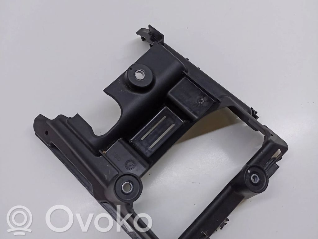 Engine control unit holder   4M0907650B
