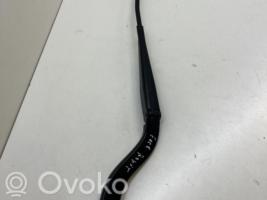 Ford Ranger Front wiper blade arm 