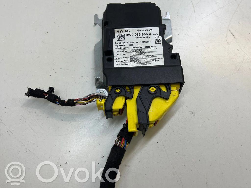 Audi A4 S4 B9 Airbag control unit/module 