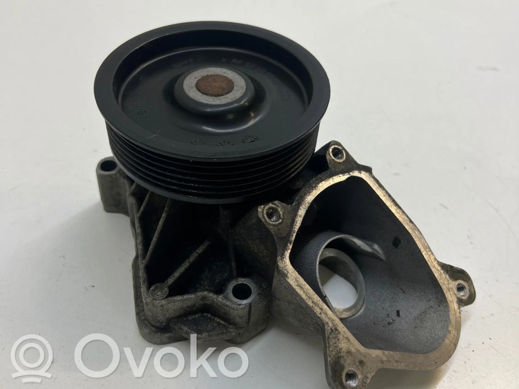 BMW X6 E71 Water pump 